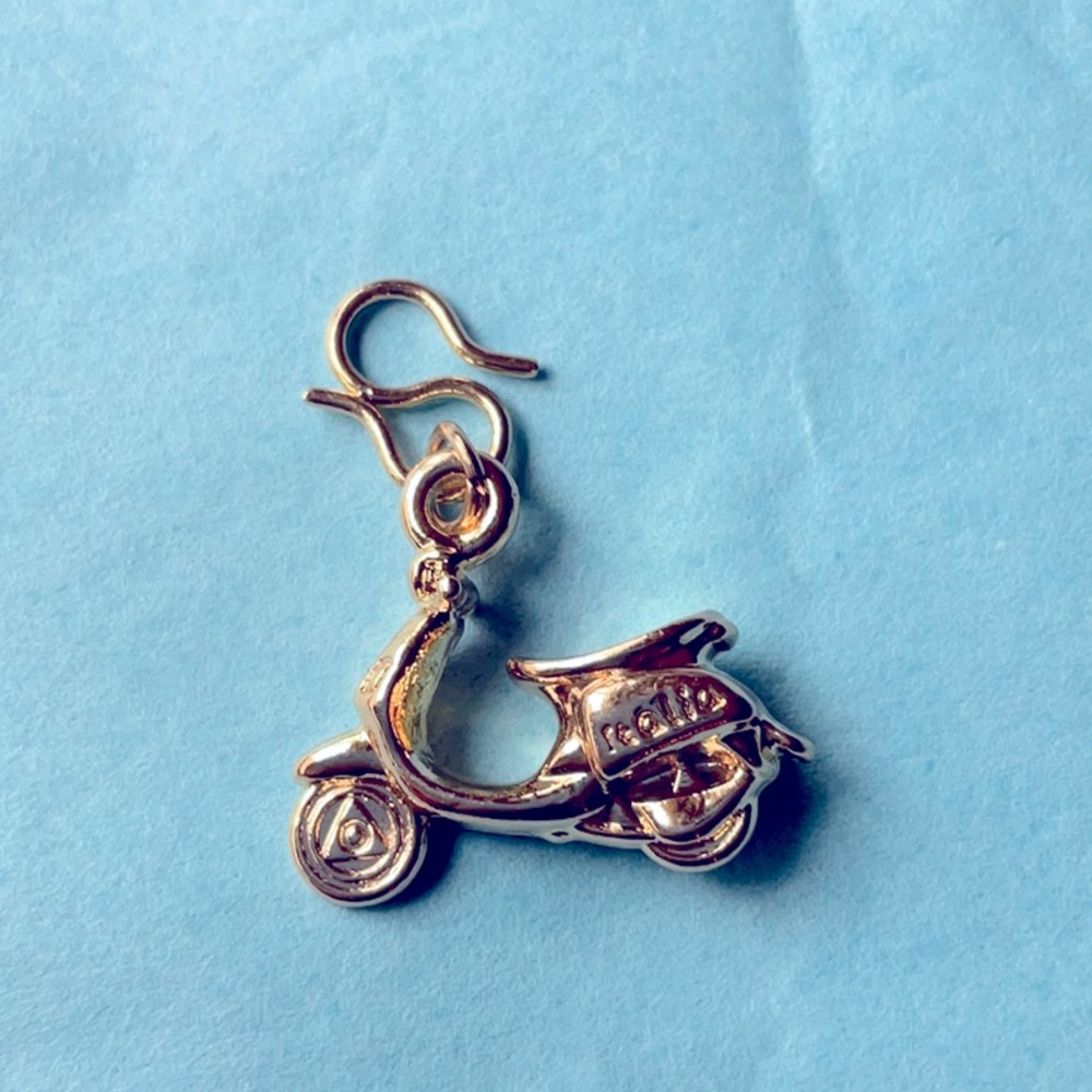 🛵 EFFY VESPA CHARM 🛵 NWOT 🛵